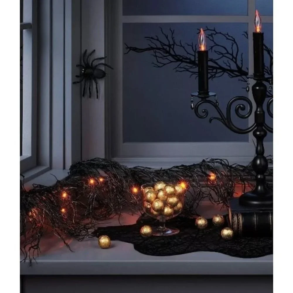 Target Hyde & EEK! Boutique™ 6' LED Blk Glitter Garland Orange String Lights